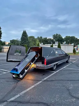 1993 Cadillac Fleetwood Hearse