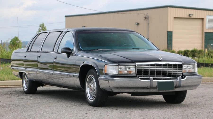 1993 Cadillac Fleetwood - Image 12 of 12