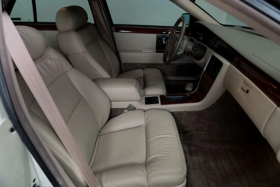 1993 Cadillac Seville - Image 22 of 31