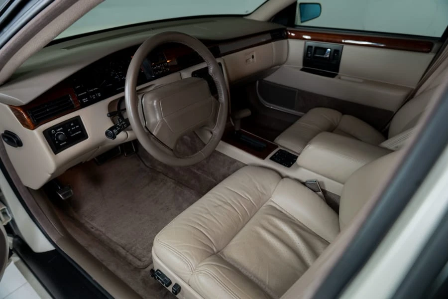 1993 Cadillac Seville - Image 21 of 31