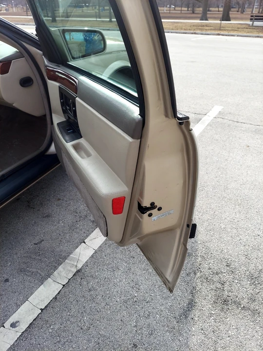 1993 Cadillac Seville - Image 15 of 21