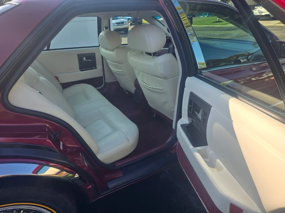 1993 Cadillac Seville - Image 9 of 13