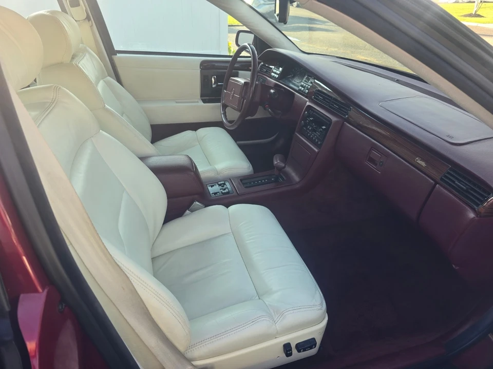 1993 Cadillac Seville - Image 10 of 13