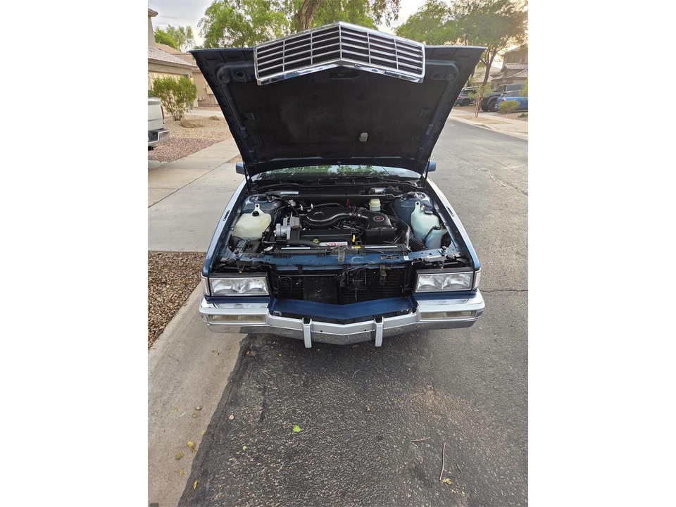 1993 Cadillac Sixty Special - Image 12 of 13