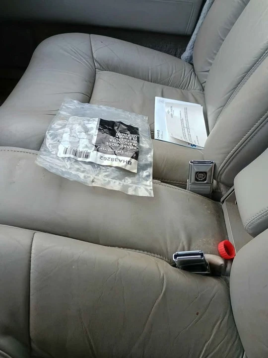 1993 Cadillac DeVille 6th Gen - Image 2 of 11