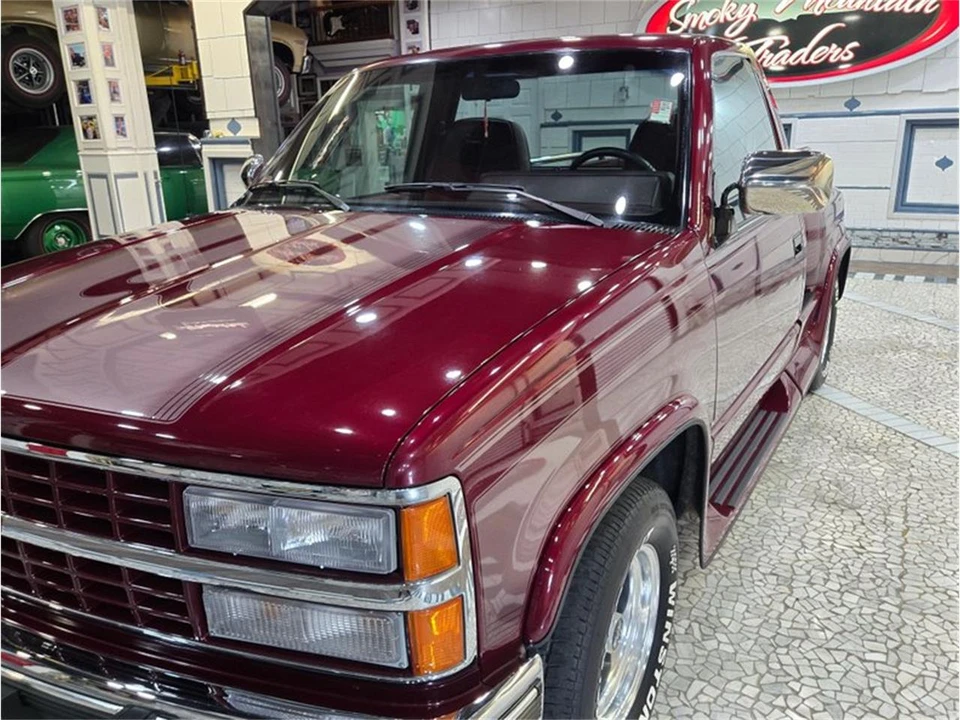 1993 Chevrolet C/K 4th Gen - Image 7 of 31