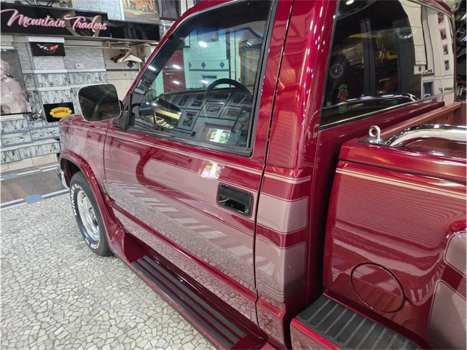 1993 Chevrolet C/K 4th Gen - Image 22 of 31