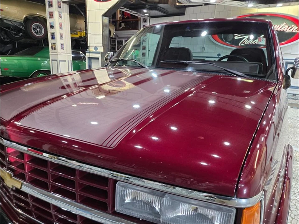 1993 Chevrolet C/K 4th Gen - Image 25 of 31
