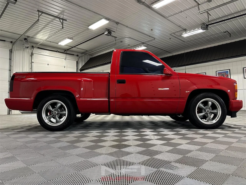 1993 Chevrolet C/K 4th Gen - Image 17 of 31
