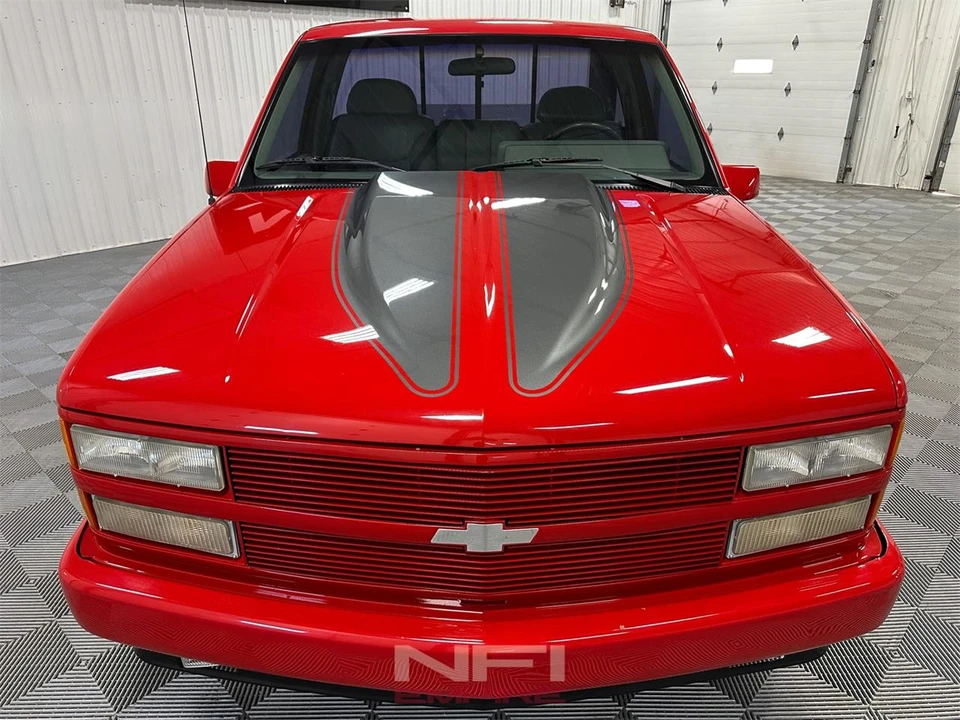 1993 Chevrolet C/K 4th Gen - Image 4 of 31