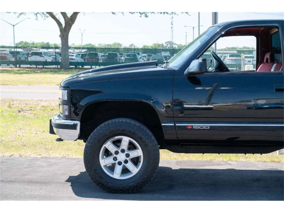 1993 Chevrolet C/K 4th Gen - Image 9 of 13