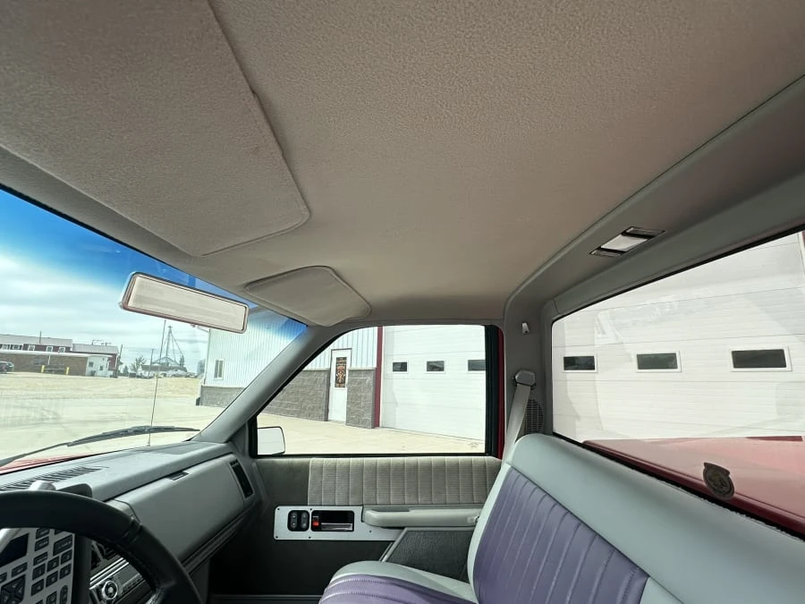 1993 Chevrolet C/K 4th Gen - Image 28 of 31