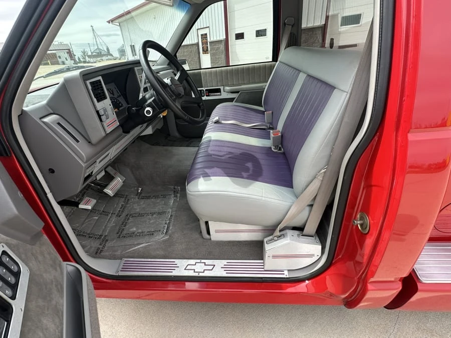 1993 Chevrolet C/K 4th Gen - Image 27 of 31