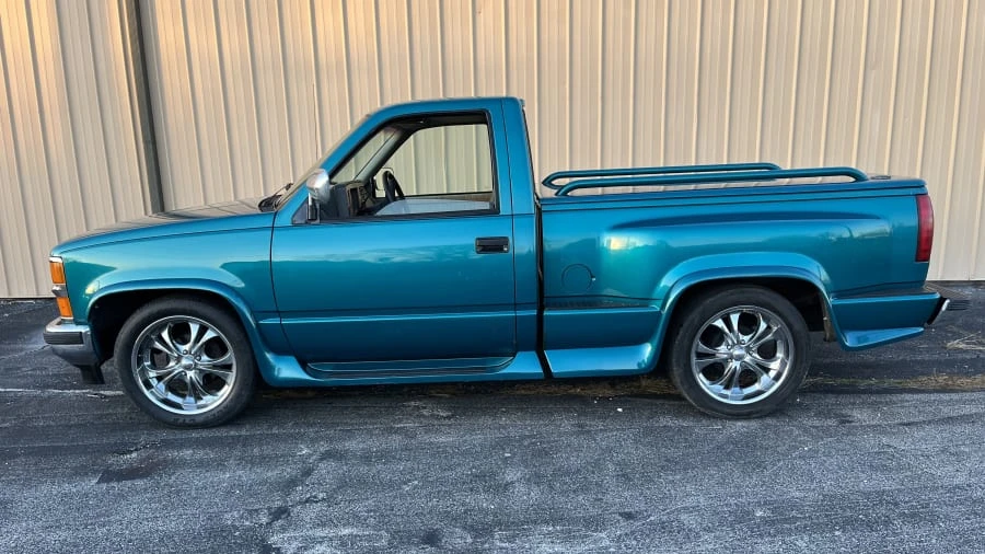 1993 Chevrolet C/K 4th Gen - Image 2 of 3