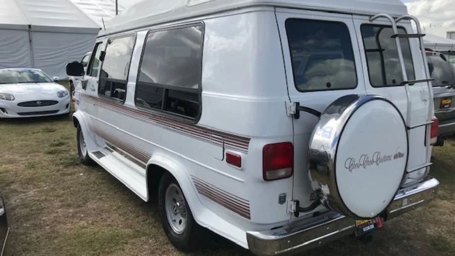 1993 Chevrolet G-Series Van - Image 4 of 5