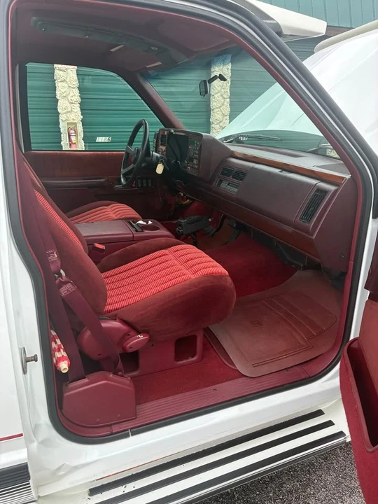 1993 Chevrolet 454 SS - Image 9 of 16