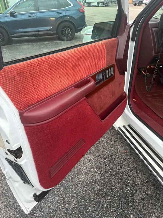 1993 Chevrolet 454 SS - Image 2 of 19
