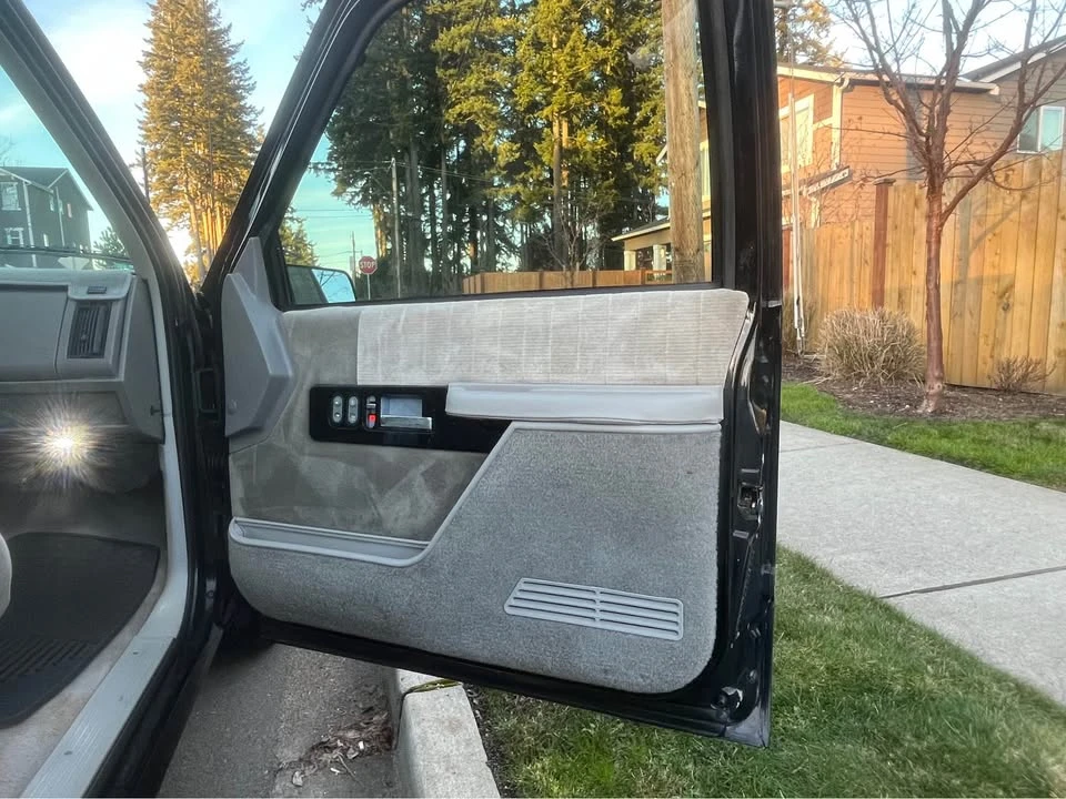 1993 Chevrolet 454 SS - Image 9 of 12