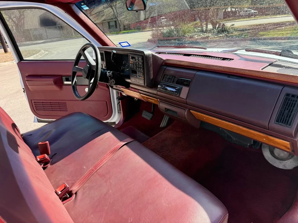 1993 Chevrolet C/K 4th Gen - Image 6 of 11