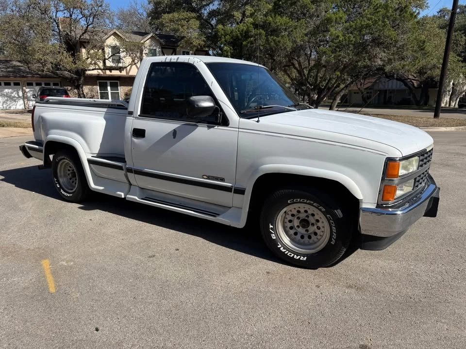 1993 Chevrolet C/K 4th Gen - Image 2 of 11