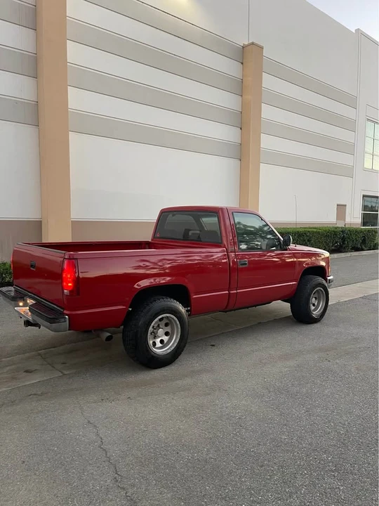 1993 Chevrolet C/K 4th Gen - Image 4 of 7