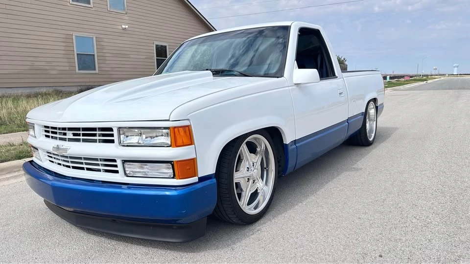 1993 Chevrolet C/K 4th Gen - Image 2 of 16