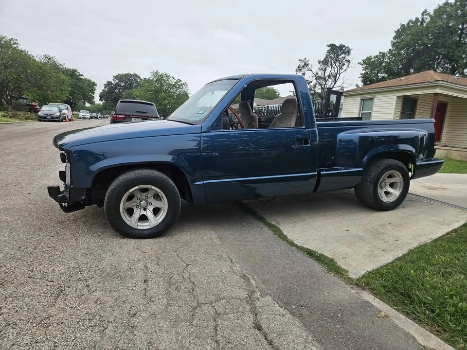 1993 Chevrolet C/K 4th Gen - Image 2 of 10