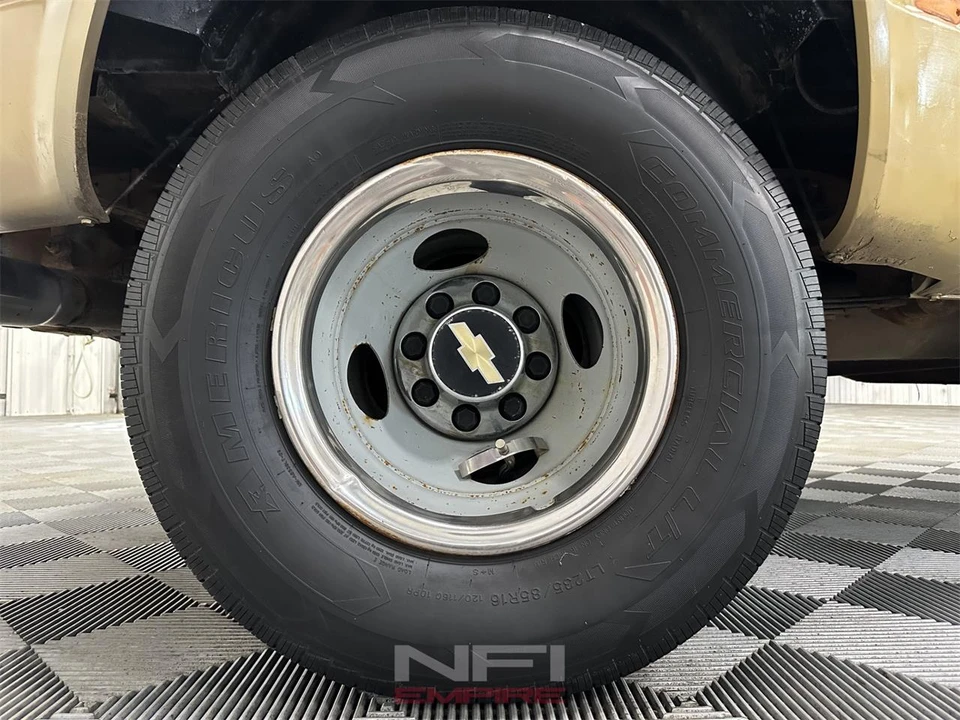 1993 Chevrolet C/K 4th Gen - Image 18 of 31