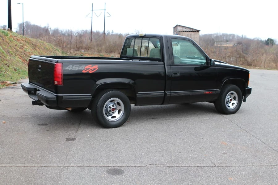 1993 Chevrolet 454 SS - Image 2 of 26