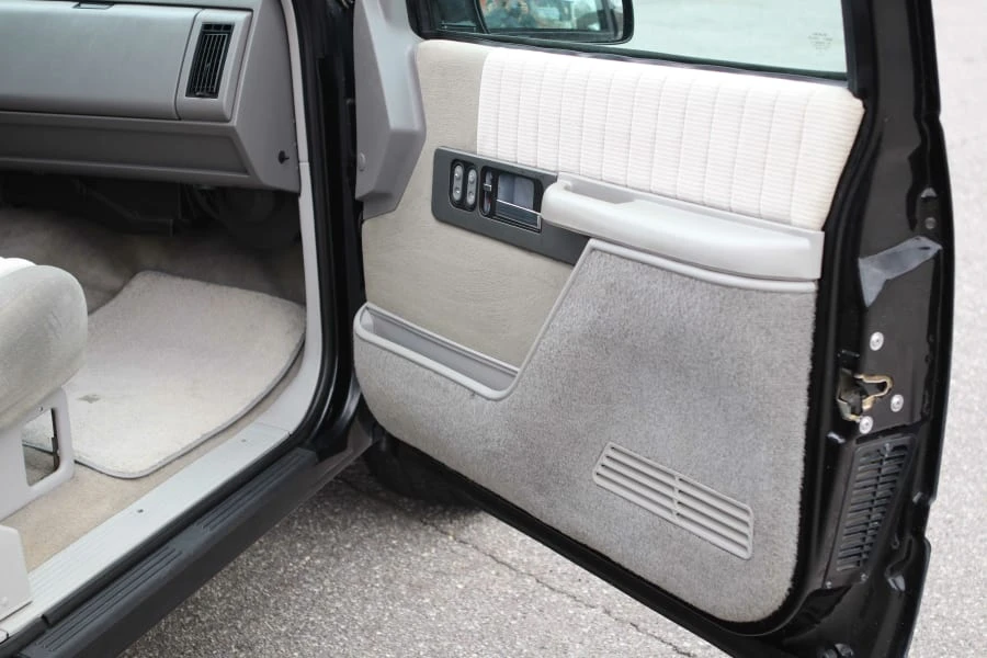 1993 Chevrolet 454 SS - Image 21 of 26
