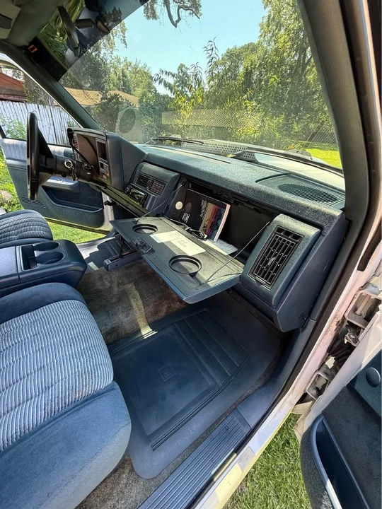 1993 Chevrolet Blazer - Image 9 of 20