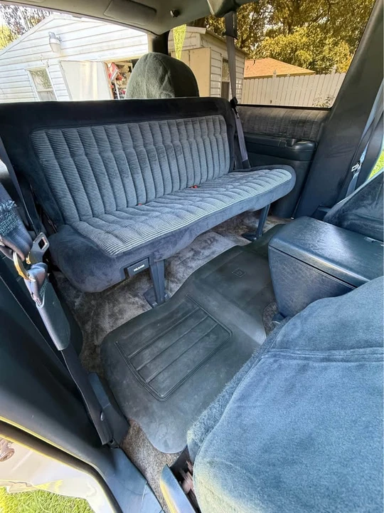 1993 Chevrolet Blazer - Image 8 of 20