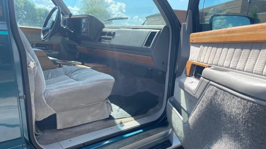1993 Chevrolet Blazer - Image 4 of 9