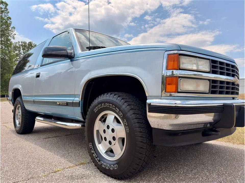 1993 Chevrolet K5 Blazer 3rd Gen - Image 22 of 31