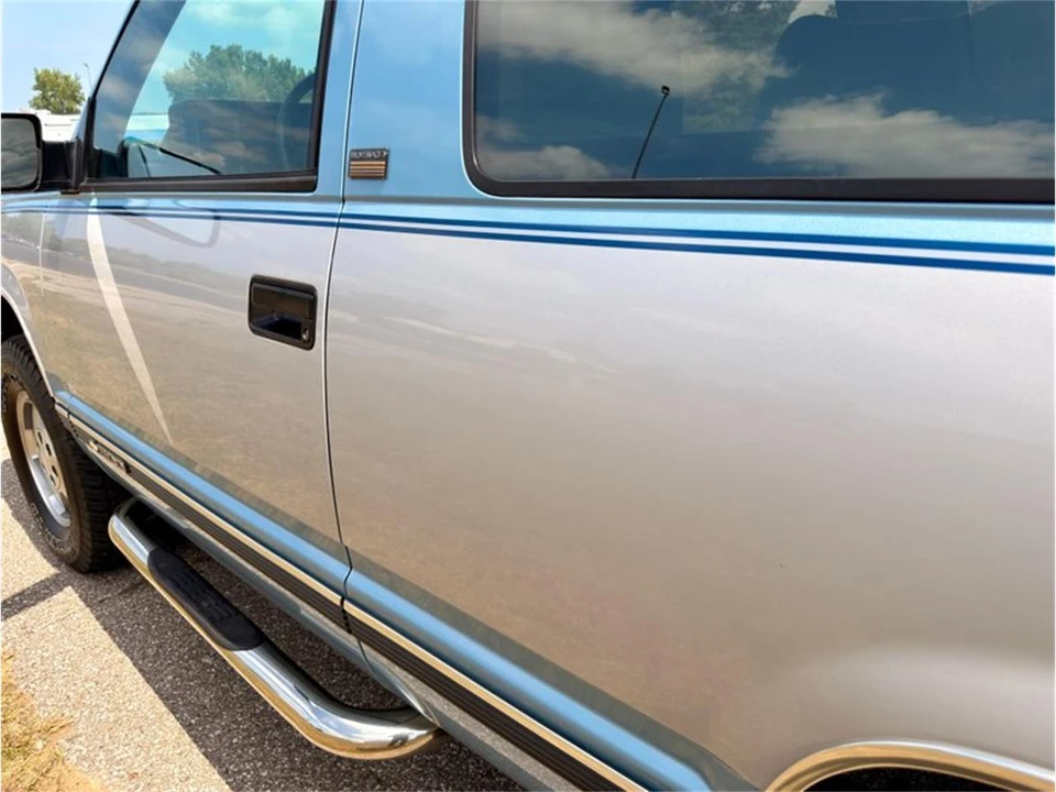 1993 Chevrolet K5 Blazer 3rd Gen - Image 31 of 31