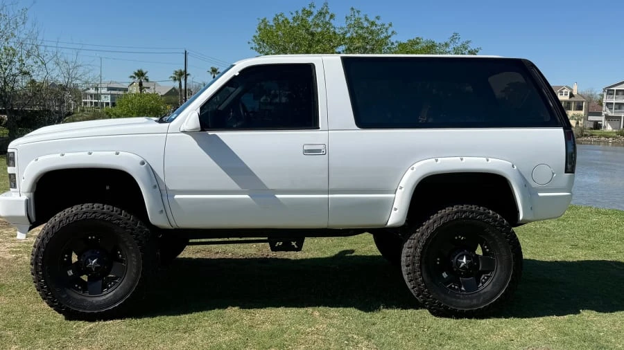 1993 Chevrolet Blazer - Image 8 of 19