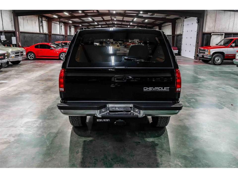 1993 Chevrolet K5 Blazer 3rd Gen - Image 4 of 22