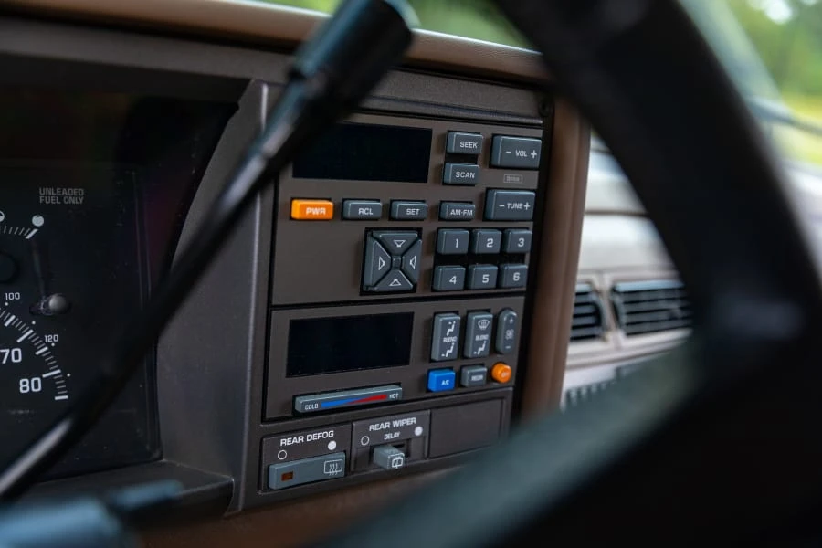 1993 Chevrolet Blazer - Image 22 of 31
