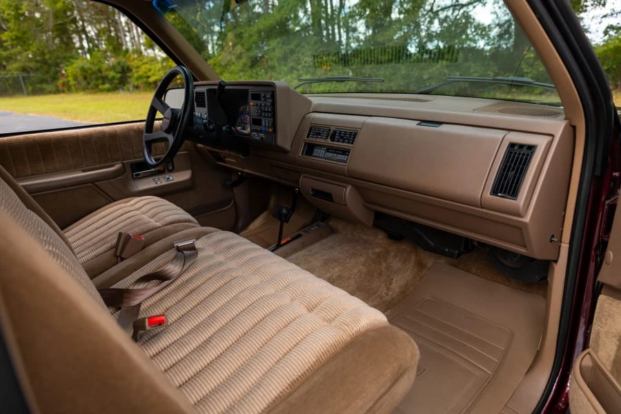 1993 Chevrolet Blazer - Image 21 of 31