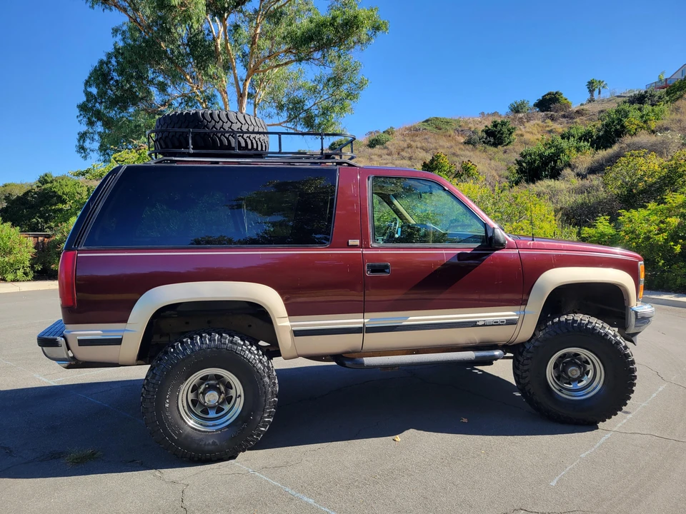 1993 Chevrolet K5 Blazer 3rd Gen - Image 26 of 31