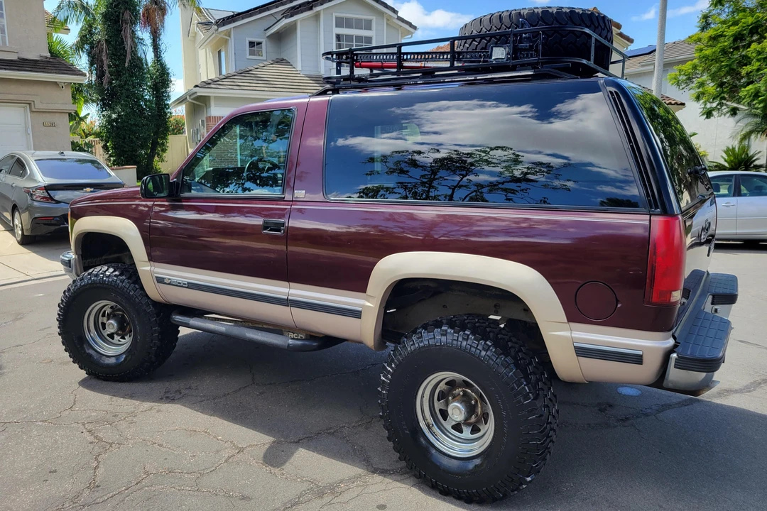 1993 Chevrolet K5 Blazer 3rd Gen - Image 4 of 31