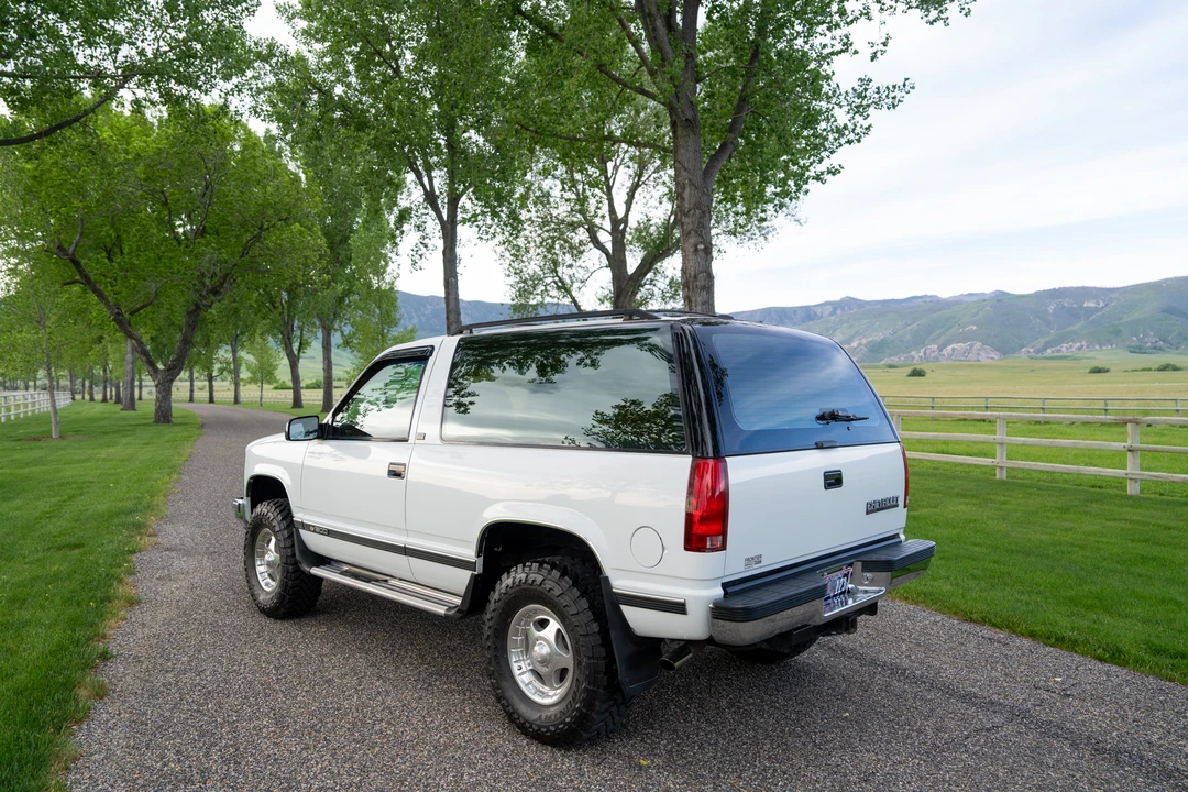 1993 Chevrolet K5 Blazer 3rd Gen - Image 16 of 31