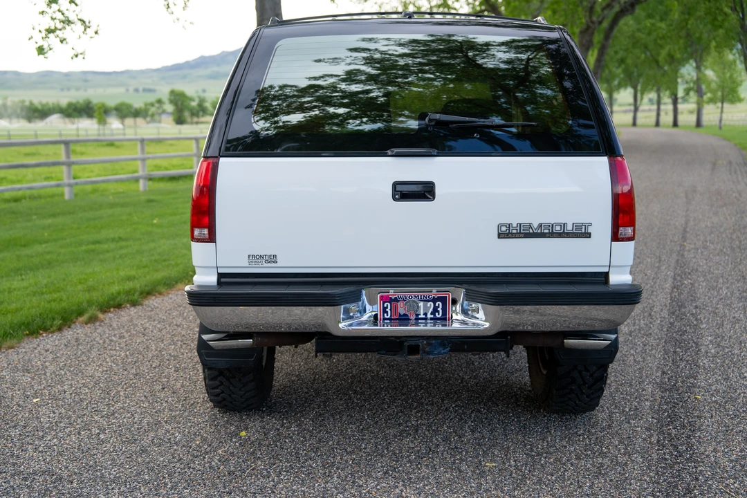 1993 Chevrolet K5 Blazer 3rd Gen - Image 13 of 31