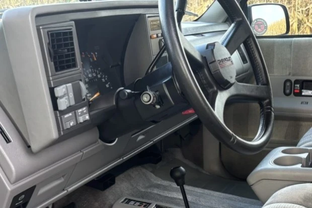 1993 Chevrolet C/K 4th Gen - Image 5 of 7