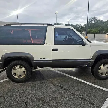 1993 Chevrolet Blazer LS Sport Utility 2D