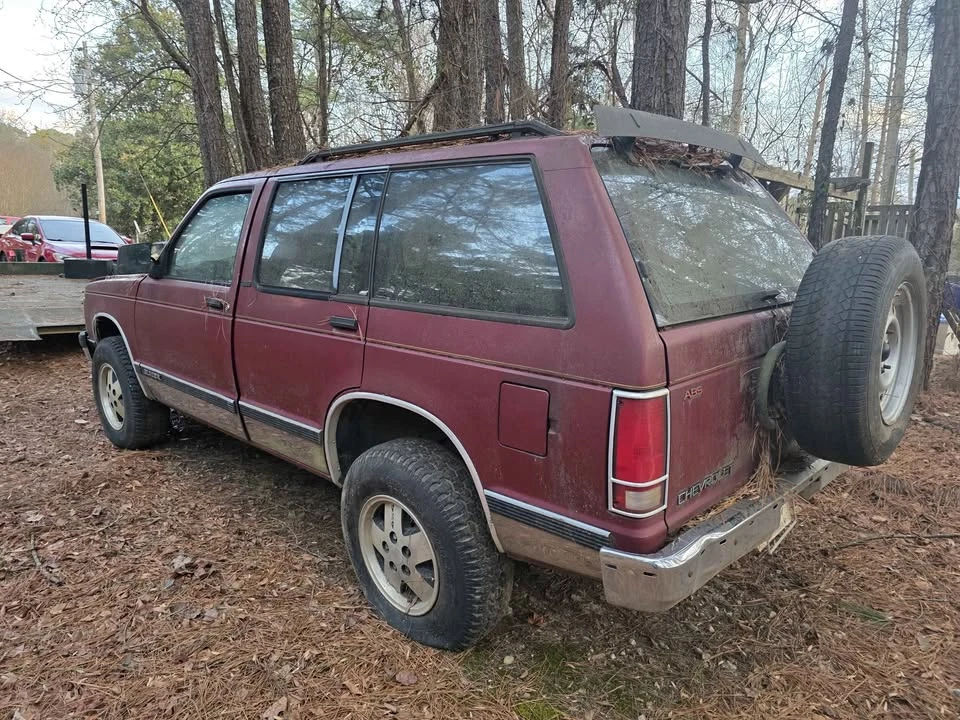 1993 Chevrolet K5 Blazer 3rd Gen - Image 9 of 14