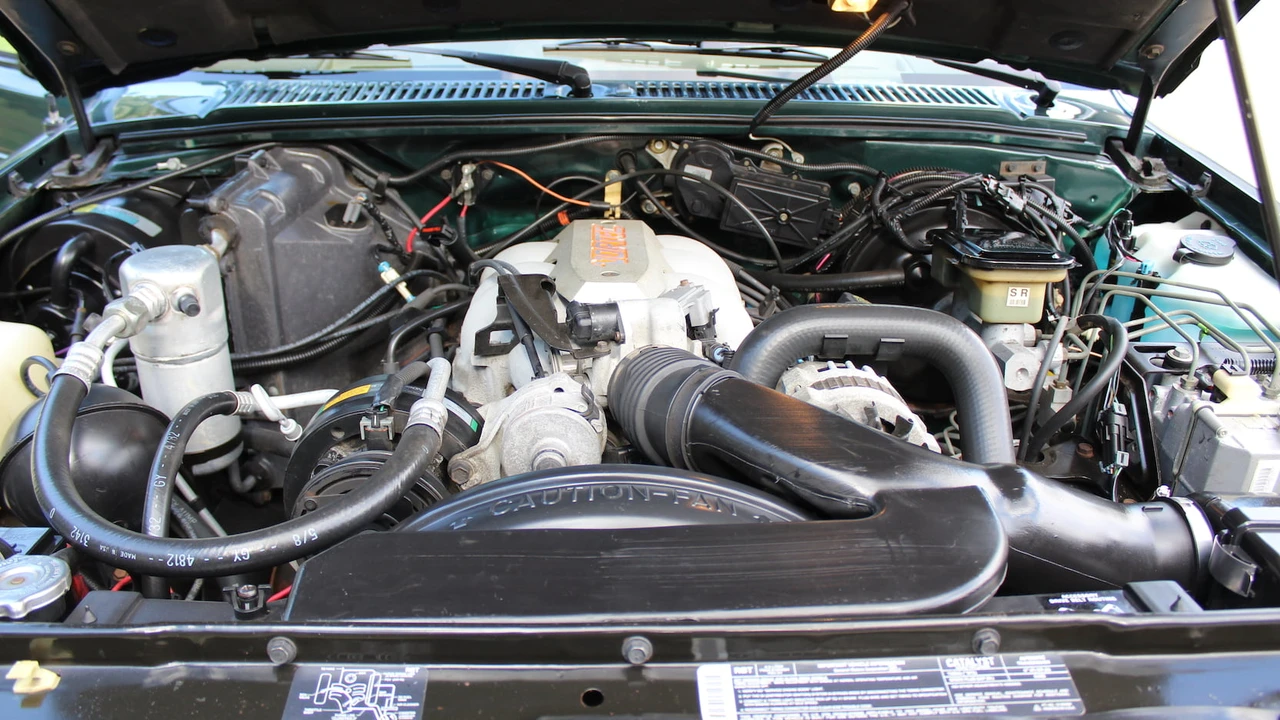 1993 Chevrolet K5 Blazer 3rd Gen - Image 12 of 31