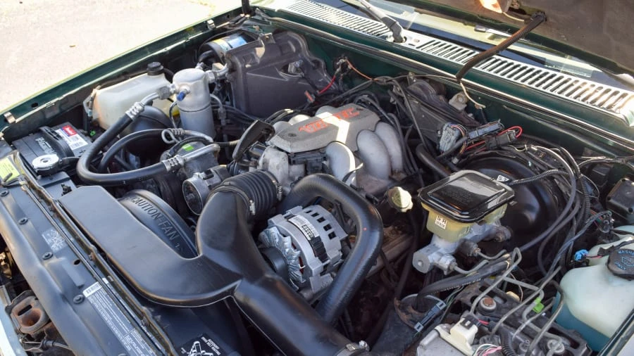 1993 Chevrolet K5 Blazer 3rd Gen - Image 26 of 29