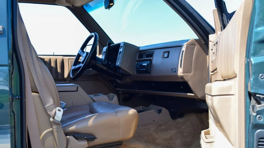 1993 Chevrolet K5 Blazer 3rd Gen - Image 20 of 29