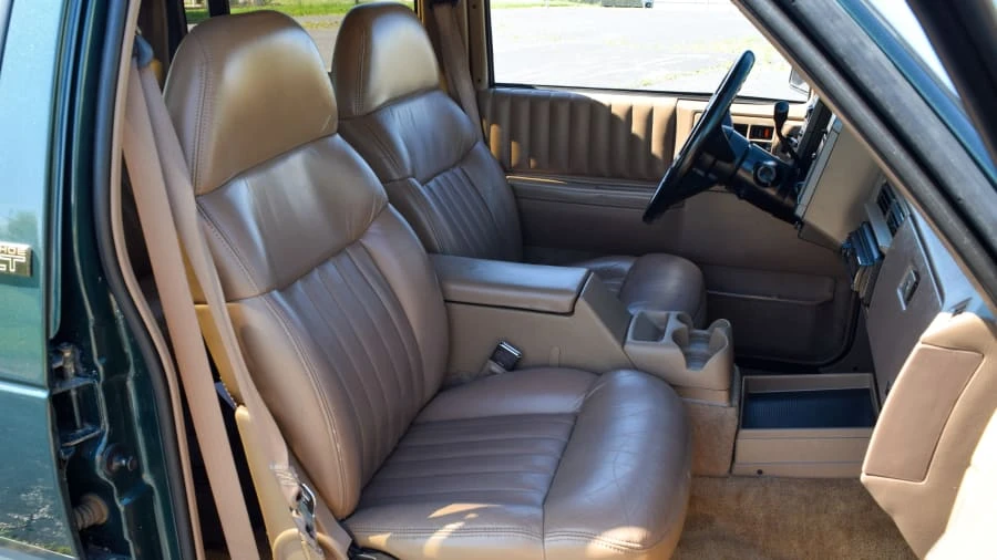 1993 Chevrolet K5 Blazer 3rd Gen - Image 23 of 29